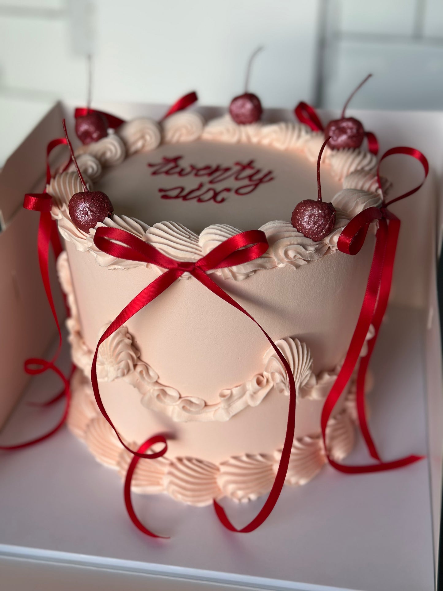 Extra Piping with Bows